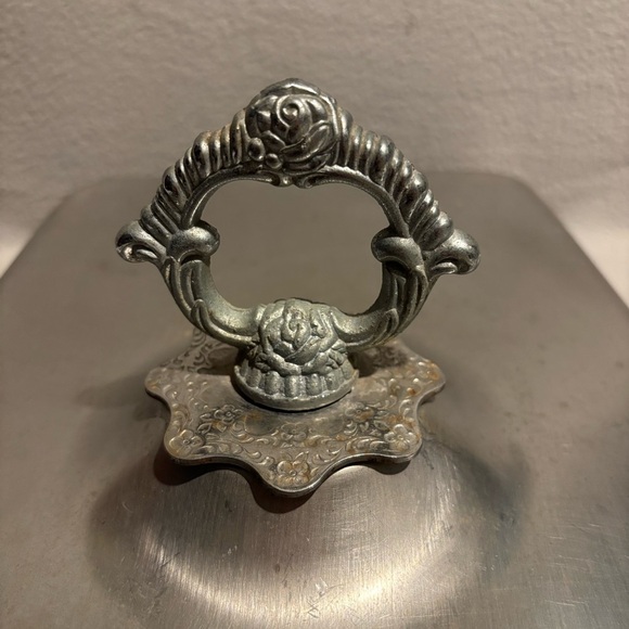 Unbranded Vtg. Silver Rectangular Chafer Cover Lid w/elegant round rose handle - Picture 3 of 5